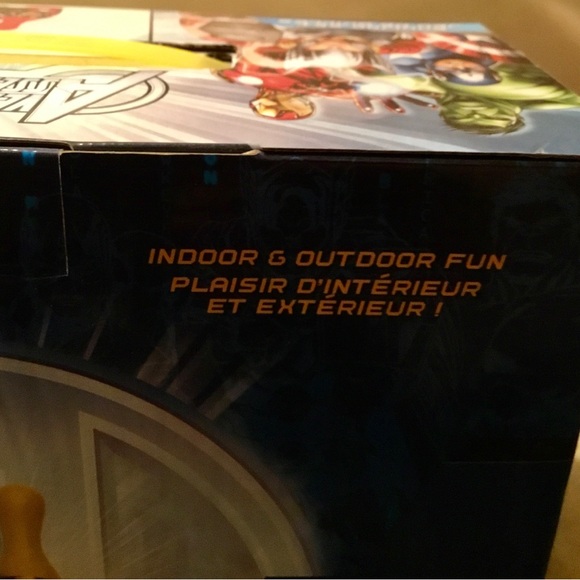 🆕 🎳 MARVEL AVENGERS BOWLING SET / Primary Colors / 6 Pins & 1 Bowling Ball 🎳 - Picture 7 of 12